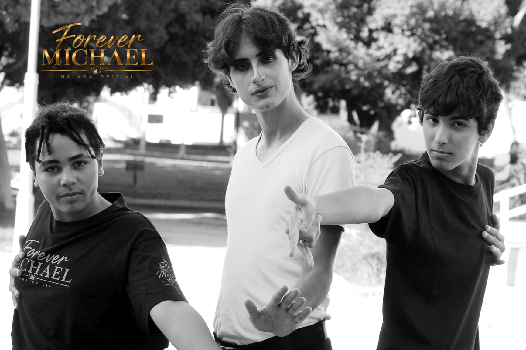 Bailarines de Forever Michael Malaga Oficial